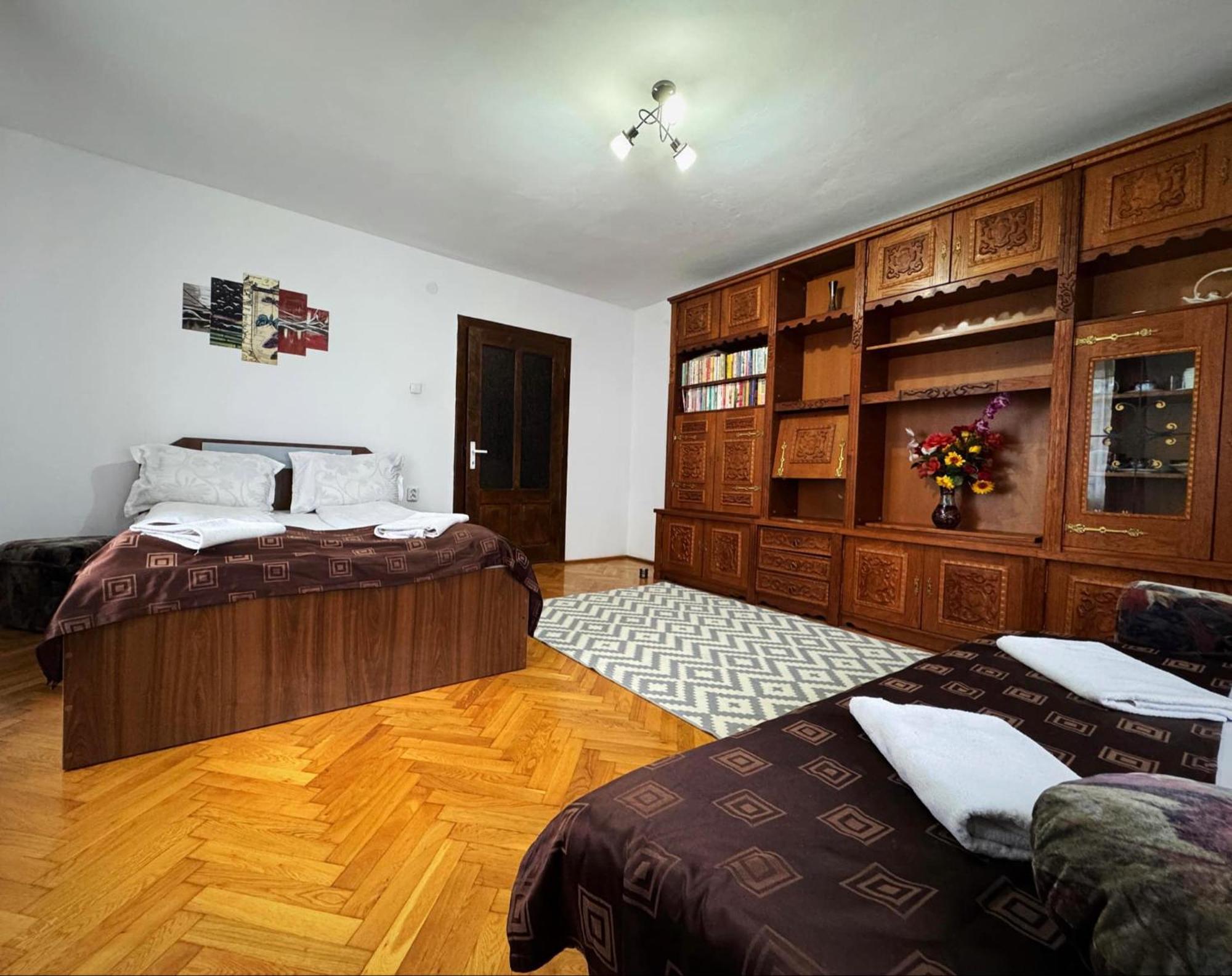 Hotel Casa Mary à Haţeg Extérieur photo