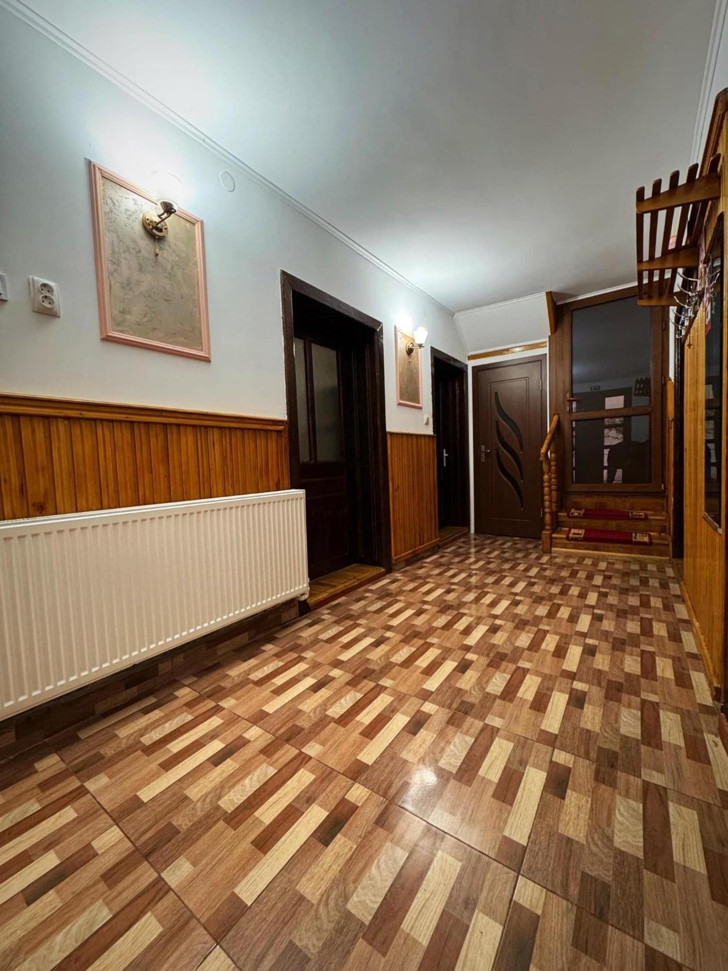 Hotel Casa Mary à Haţeg Extérieur photo